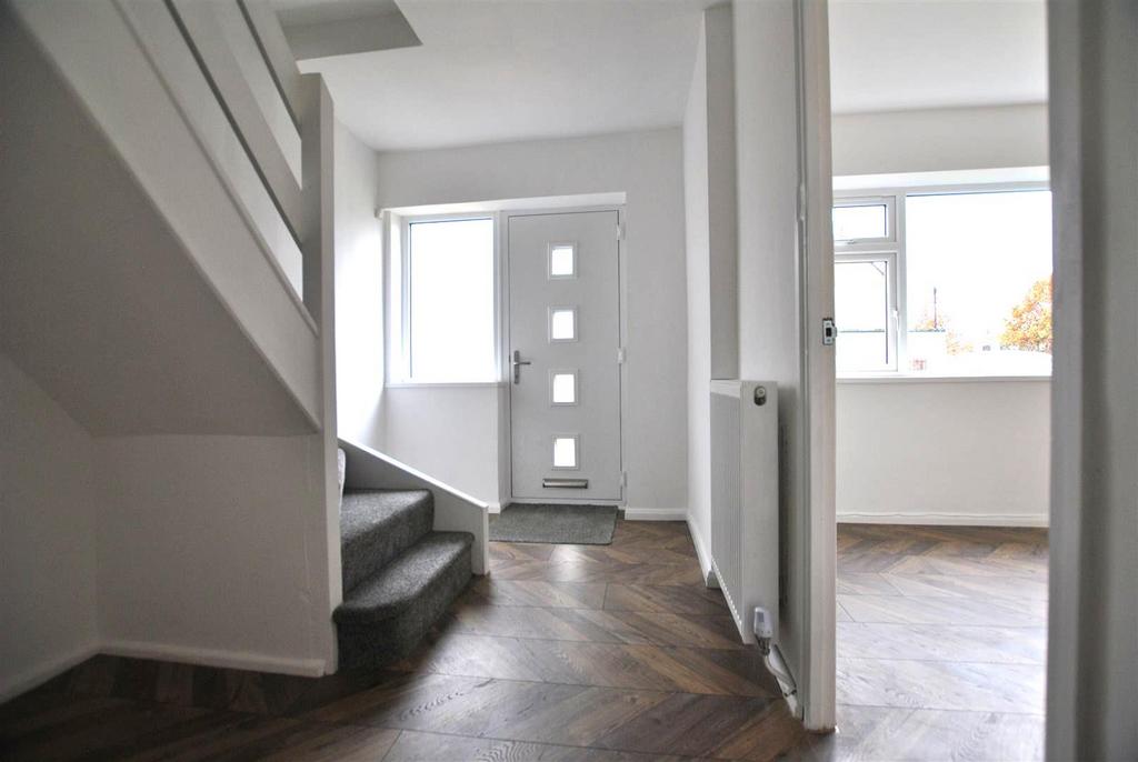 Hallway 91 WA.jpg