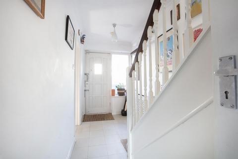 undefined, Kimberley Avenue, Nunhead, SE15