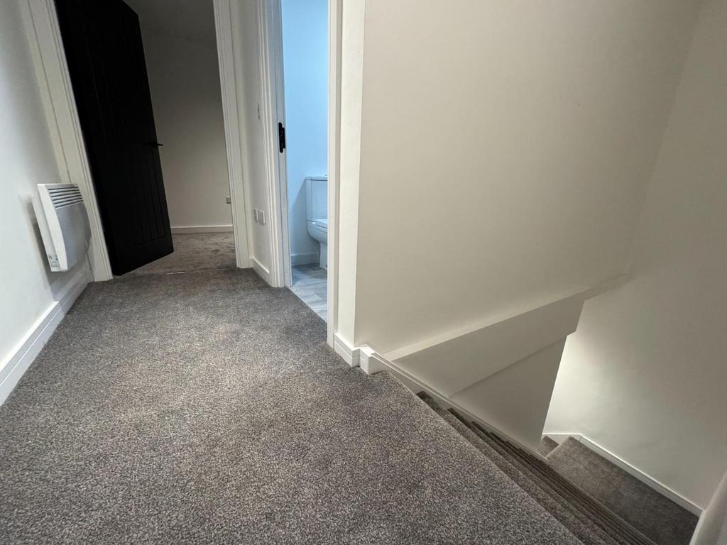 Hallway.JPG
