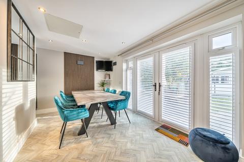 4 bedroom terraced house for sale, Ferndale, Bromley, BR1