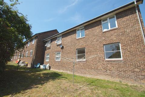 1 bedroom maisonette for sale, Selworthy Close, Billericay CM11