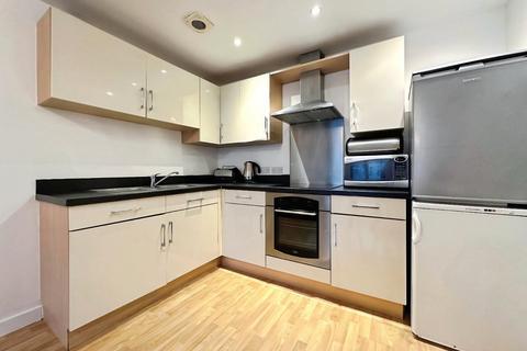 2 bedroom flat to rent, Skinner Lane, Leeds, West Yorkshire, LS7