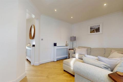4 bedroom semi-detached house for sale, Picton Street, Milton Keynes MK4