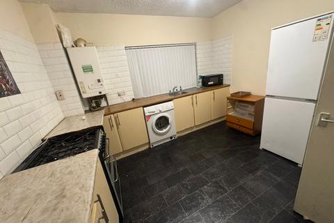 2 bedroom apartment to rent, Condercum Road, Newcastle upon Tyne NE4