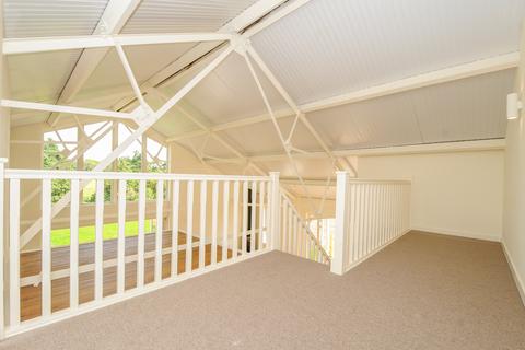 3 bedroom semi-detached house to rent, Farrows Barn, Lidsey Road, Woodgate, PO20