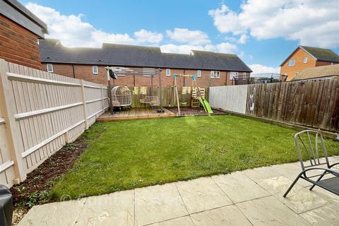 3 bedroom terraced house for sale, Lavender Way, Angmering, West Sussex