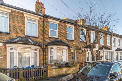 3 bedroom terraced house to rent, Guildford Road, Selhurst, Croydon, CR0