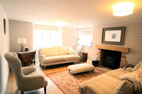 3 bedroom cottage to rent, Old Brewery Court, High Street, Somerby LE14
