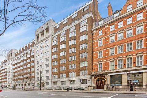 Studio to rent, Woburn Place, London WC1H