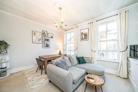 2 bedroom flat for sale, Tintern Street, LONDON SW4