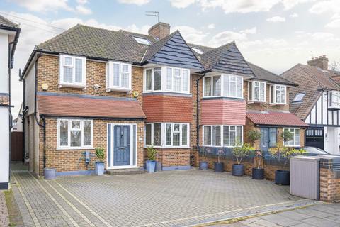 undefined, Bridge Way, Twickenham TW2
