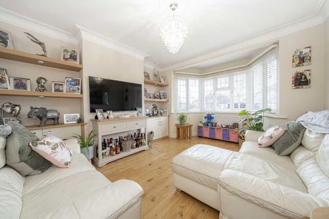 undefined, Bridge Way, Twickenham TW2