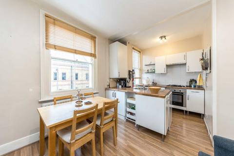 1 bedroom flat to rent, Arragon Road, Twickenham TW1