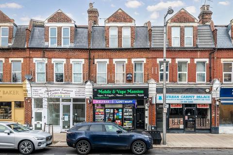 1 bedroom flat to rent, Heath Road, Twickenham TW1