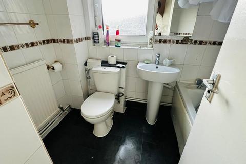 1 bedroom flat to rent, 1 BED FLAT | GROUND FLOOR | COUNCIL TAX IN | AVAIL NOW, Romford RM6