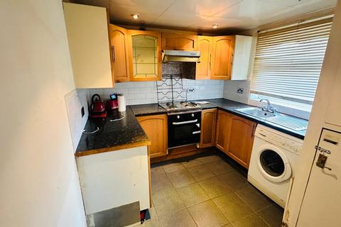 1 bedroom flat to rent, 1 BED FLAT | GROUND FLOOR | COUNCIL TAX IN | AVAIL NOW, Romford RM6