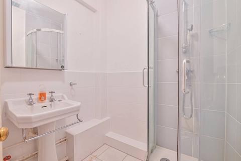 undefined, Queensway, Queensway, London, W2