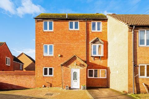 undefined, Linton Gardens, Beckton, London, E6