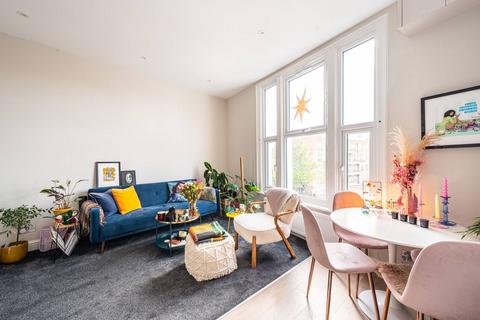 1 bedroom flat to rent, Barnsbury Road, Barnsbury, London, N1