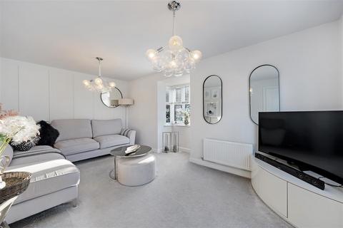 3 bedroom detached house for sale, Simkin Close, Telford TF3