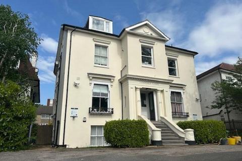 1 bedroom flat for sale, London SE25