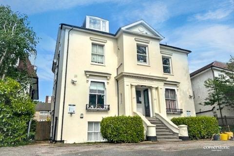 1 bedroom flat for sale, London SE25