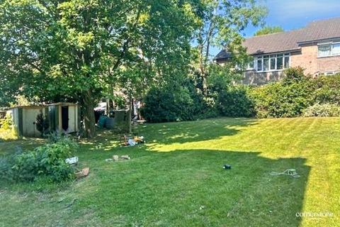 1 bedroom flat for sale, London SE25