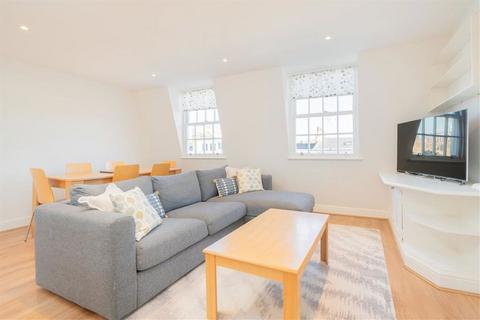 3 bedroom flat for sale, Denbigh Street, London SW1V
