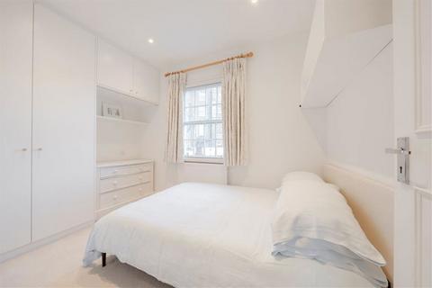 3 bedroom flat for sale, Denbigh Street, London SW1V