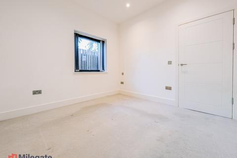 1 bedroom flat to rent, Gallows Yard, Kingston Upon Thames KT2