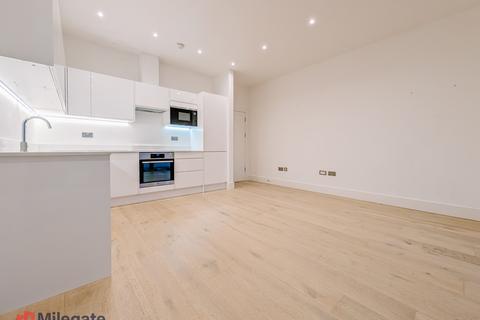 1 bedroom flat to rent, Gallows Yard, Kingston Upon Thames KT2