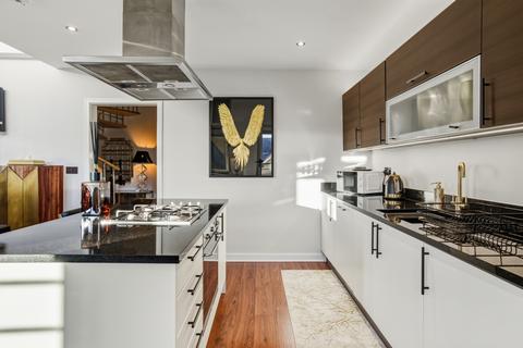 undefined, Silver Street, Essex CM24