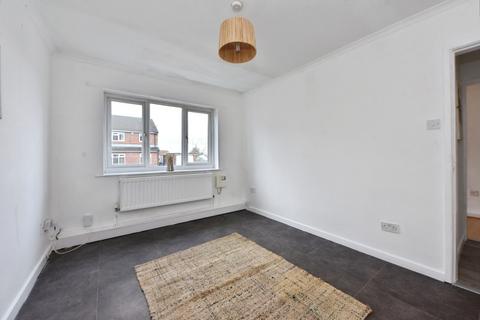 undefined, Buckley Close, Greater Manchester SK14