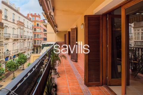 4 bedroom apartment, Apàrtamento En Calle Casapalma 4,