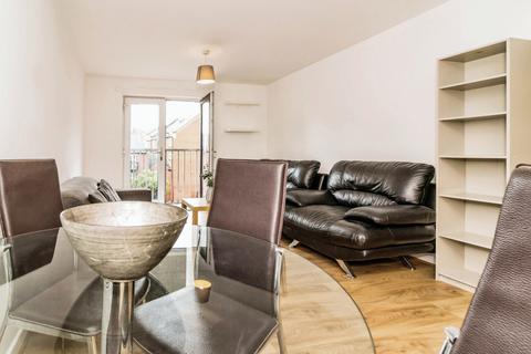3 bedroom apartment to rent, Chapeltown Street, Greater Manchester M1