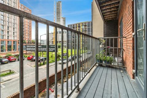 3 bedroom apartment to rent, Chapeltown Street, Greater Manchester M1