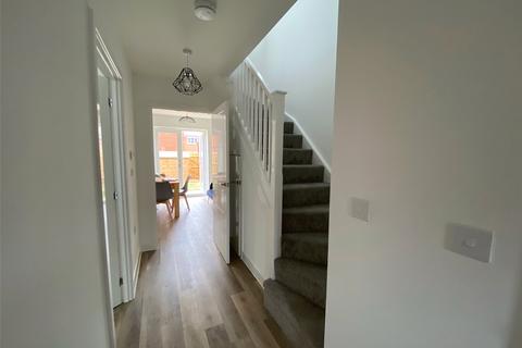 4 bedroom semi-detached house to rent, Shepherd Close, Stoke Gifford, Bristol, South Gloucestershire, BS34
