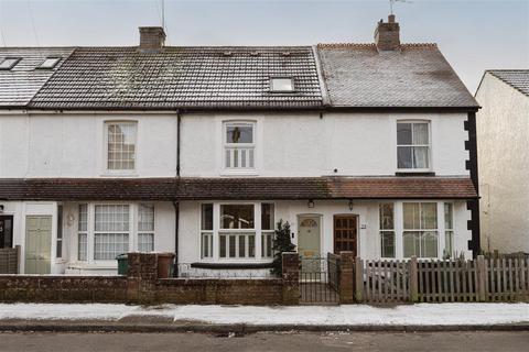 2 bedroom terraced house for sale, New North Road, Reigate