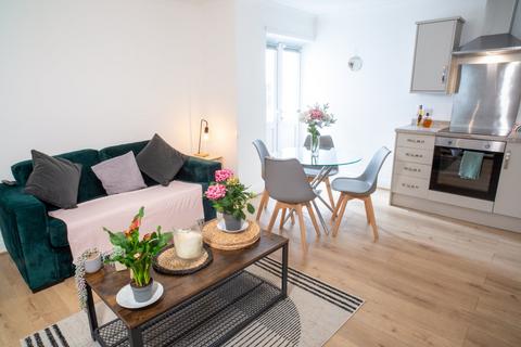 2 bedroom flat to rent, Surrey Road, Cliftonville, Margate, Kent, CT9