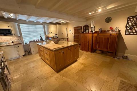 5 bedroom cottage to rent, Main Street, Cadeby, Nuneaton, CV13