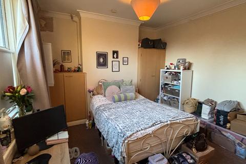 Studio to rent, Selborne Road West, Worcester WR1