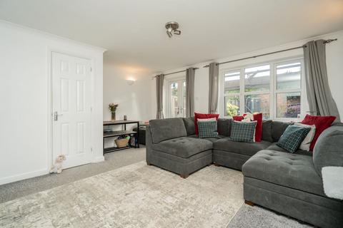 3 bedroom semi-detached house to rent, Hardwick Mews, Woburn Sands, MK17