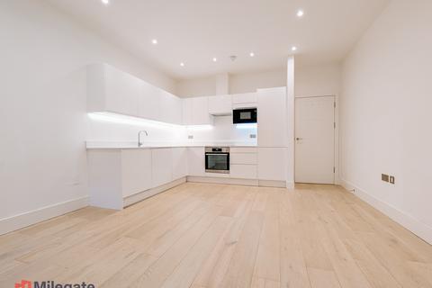 1 bedroom flat to rent, Gallows Yard, Kingston Upon Thames KT2