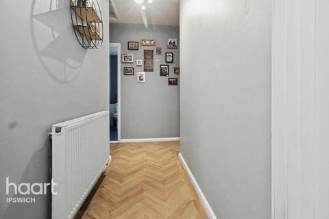 2 bedroom detached bungalow for sale, Tuddenham Avenue, Ipswich