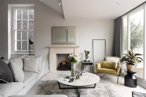 3 bedroom penthouse for sale, Holland Park, London, W11