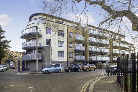 1 bedroom flat to rent, Paul Shekleton House, 39 Trinity Close, E11
