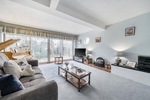 undefined, Nightingale Gardens, Berkshire GU47