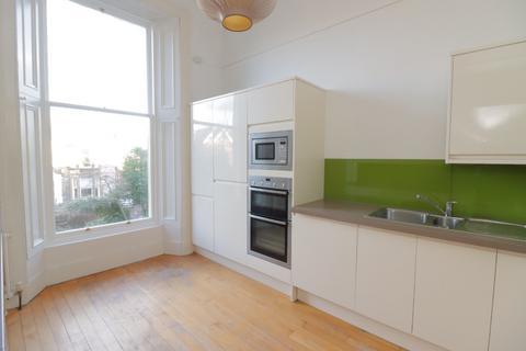 2 bedroom flat to rent, Kirklee Circus, Kelvindale, Glasgow, G12