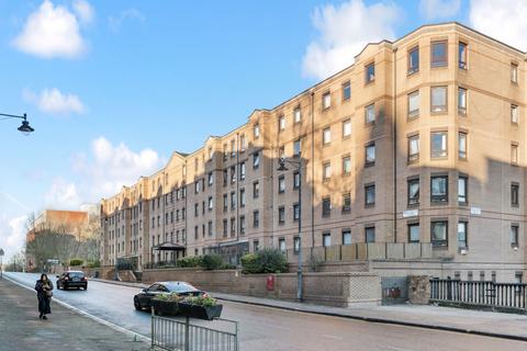 42 West Graham Street, Flat 3/13, Dalhousie Court, Garnethill, G4 9LH
