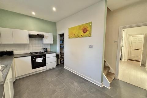 undefined, Gladstone Street, Glossop
